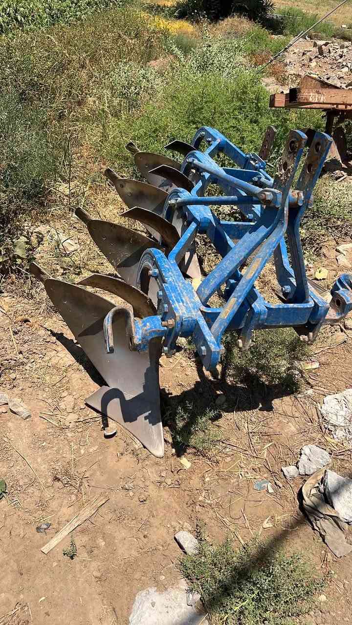 للبيع فدان تركي حجم 12 اخو الجديد المكان واسط مركز المحافظة السعر 3 مليون وبي مجال الشراي يتصل ويدلل

📞 ***********
