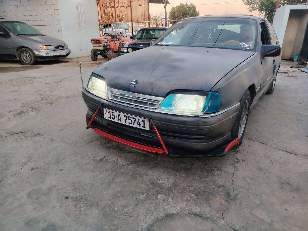 يالله سلام عليكم اوبل موديل 93 سياره تخيل ضو زنون هوران اصلي محرك 2000 كير عادي سياره ماله جنيه متعوب عليه رقم جديد سنويه 29 سعره 30 بيه مجال مكان هيت حي البكر رقم ***********
