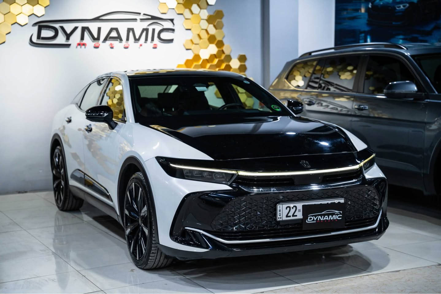 2023 TOYOTA CROWN PLATİUM
صفر شركة مهند اربيل فول فول باب شفت داتاشو 

موديل :2023
مواصفات : فول
محرك : 4 سلندر
وارد : خليجي
عداد : 58,000كم
صبغ : كلين تايتل
رقم : ( اربيل)
ناونيشان هةولير جادةي حديد و خشب پيشنگاي دايناميك موتورز
بو زانياري زياتر پةيوةندي بكةن بة وتس اب

📞***********
📞*********** أربيل, العراق
