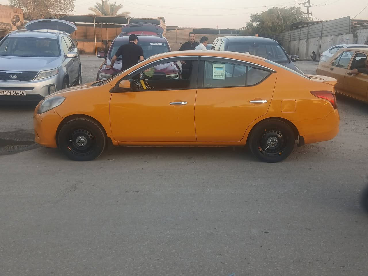 سياره نيسان سني فيرسا موديل 13 امريكي حادث جاملغ امامي
سنويه جديده 2030 مصفره هيئه وغرامات ما متواجد    عنوانها كربلاء / حي الغدير السياره بسمي

السعر / 65 وبيهه مجال 
***********
