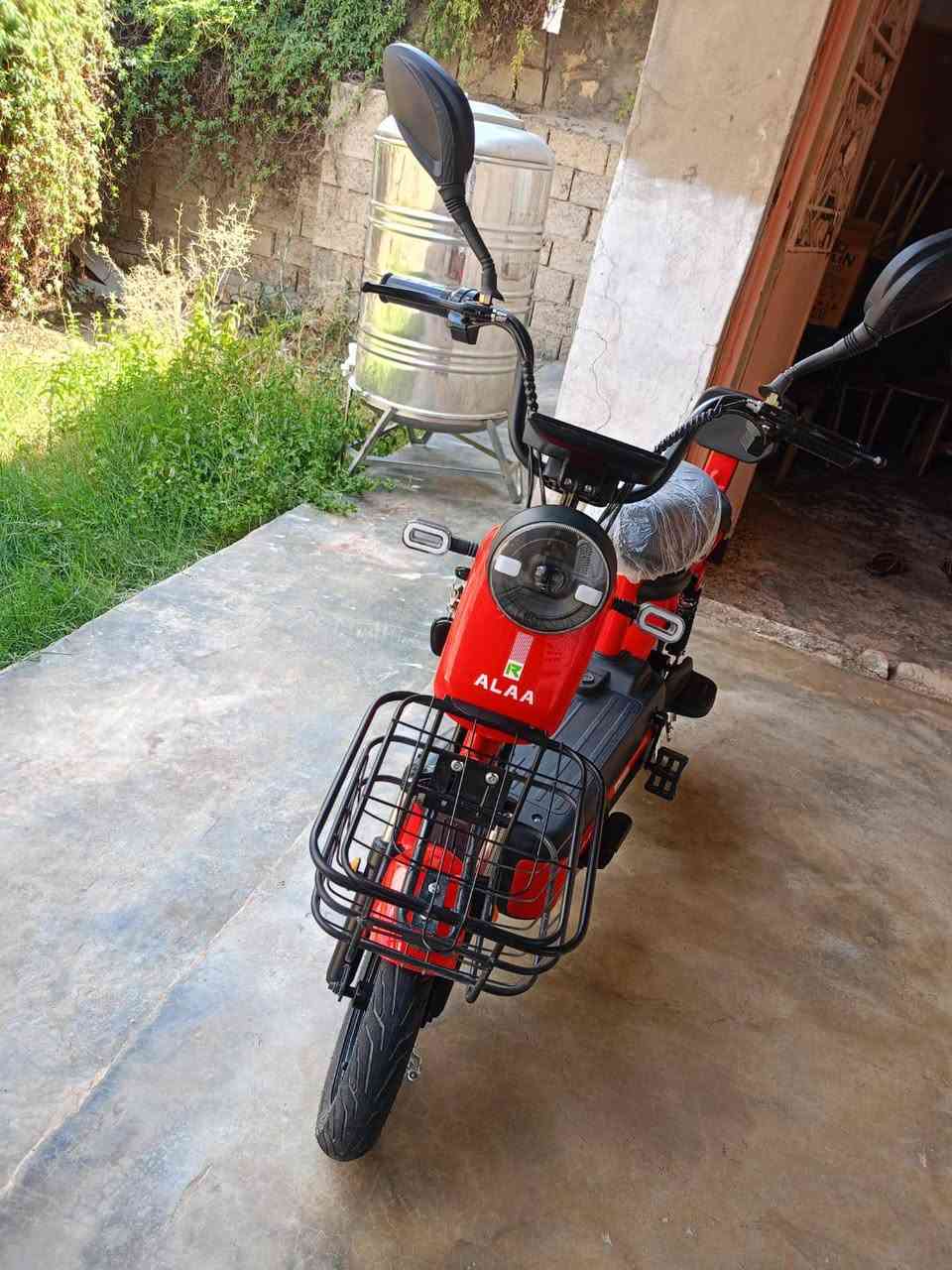 السلام عليكم شباب ماطور شحن للبيع سبوع من مشدود مطلع بي خلاص بعده جديد غراض كامله وياه السعر 400وبي مجال تواصل عل رقم ***********
