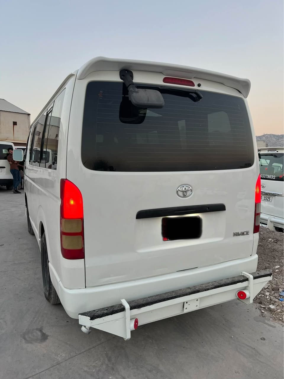 تويوتا هايس تةخت موديل ٢٠٠٩ گير ومكينة اكسل بشةرت غاز و بنزين تحويل وكالة بشةرت سبوغ لاي سايقي ژير جامةكان سبوغي هةية لةگةل پيشةكةي سبوغي هةية پيشةكةي ژير لايتةكاني دةعمي هةية ما باقي سةيارةكة بي كيشةية جاهيزة سعرةكةي (١٦٠) و مجاليكي برايانة.
(***********) اكر, نينوى
