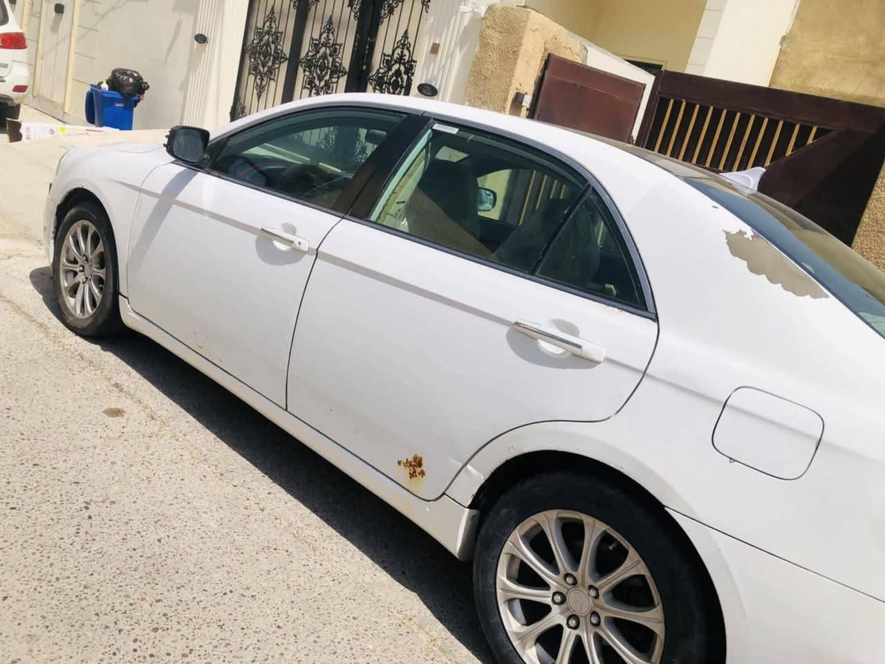 امكراند  EMGRAND EC825
‎المديل : 2013
‎المحرك ميتسوبيشي : 2400
‎محرك جديد وگير وتبريد مكفولات
‎ملاحظات السيارة : توجد خياسات متعددة وكذلك الصبغ مكشر من الجهات بكثرة‎
‎مكان السيارة :تكريت /باسم الشخصي تحويل ثاني يوم
السيارة مشروع وطني حرف أ رقم السيارة كربلاء
السعر 50
‎للاستفسار 
‎***********
‎
