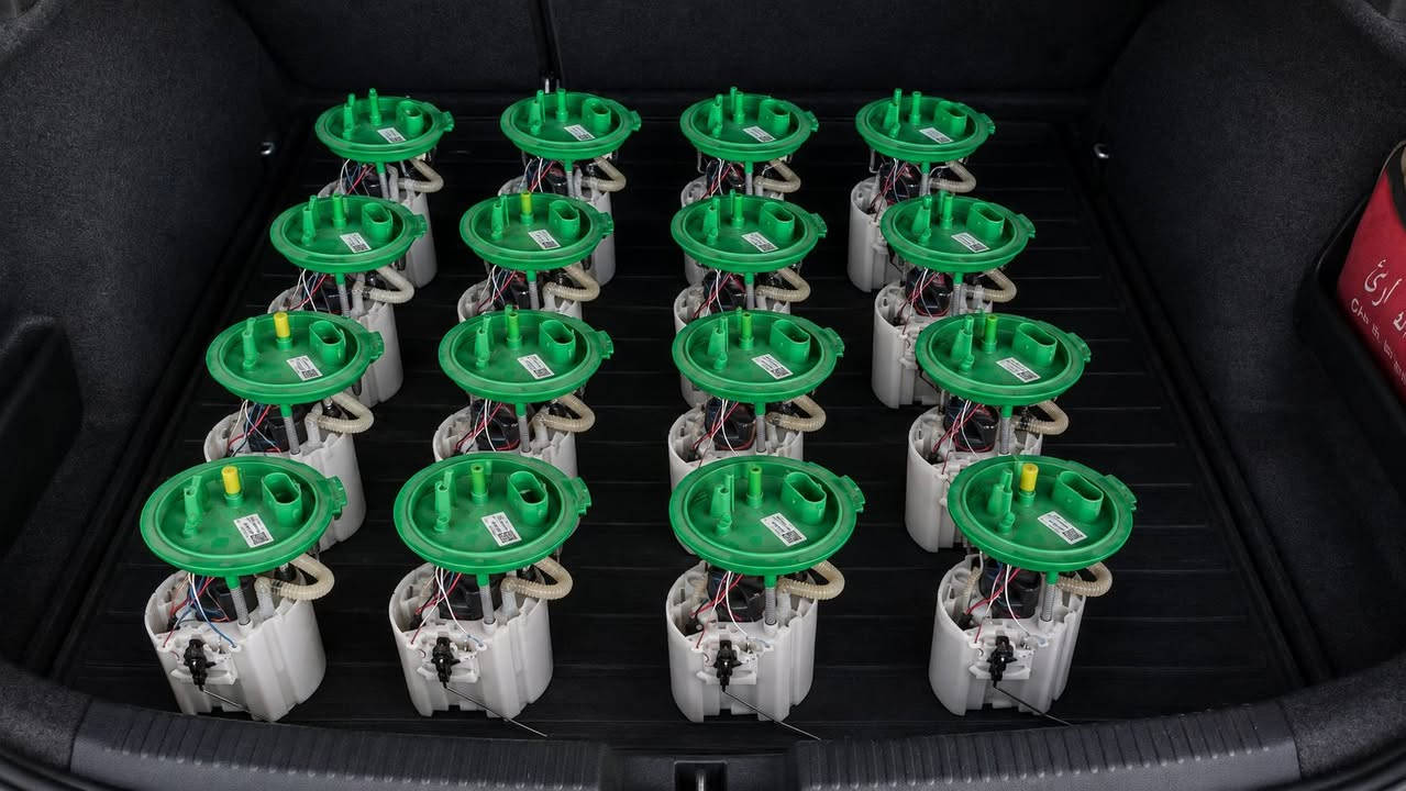 للبيع فدبمات فولكس واجن و اسكودا  أصلية (Fuel Pump Module) 🚗⛽
متوفر لدينا فدمات كاملة أصلية لفولكس واجن و اسكودا بحالة ممتازة ونظيفة جداً، جاهزة للتركيب والفحص.

🔹 أصلية صناعة VW AG

🔹 كاملة مع عوامة قياس البنزين

🔹 مفحوصة وجاهزة للعمل

🔹 مناسبة لعدة موديلات من فولكس واجن و اسكودا 

📦 الكمية متوفرة.  تكدر تشتريلك قطعه و اتخلي احتياط لان الجو حار و بانزين تعبان 

ملاحضة اكثر سيارات الالماني يتبدل فدبم كامل لان يجي كبس 

📍 التواصل على الخاص أو الاتصال للاستفسار.
***********
