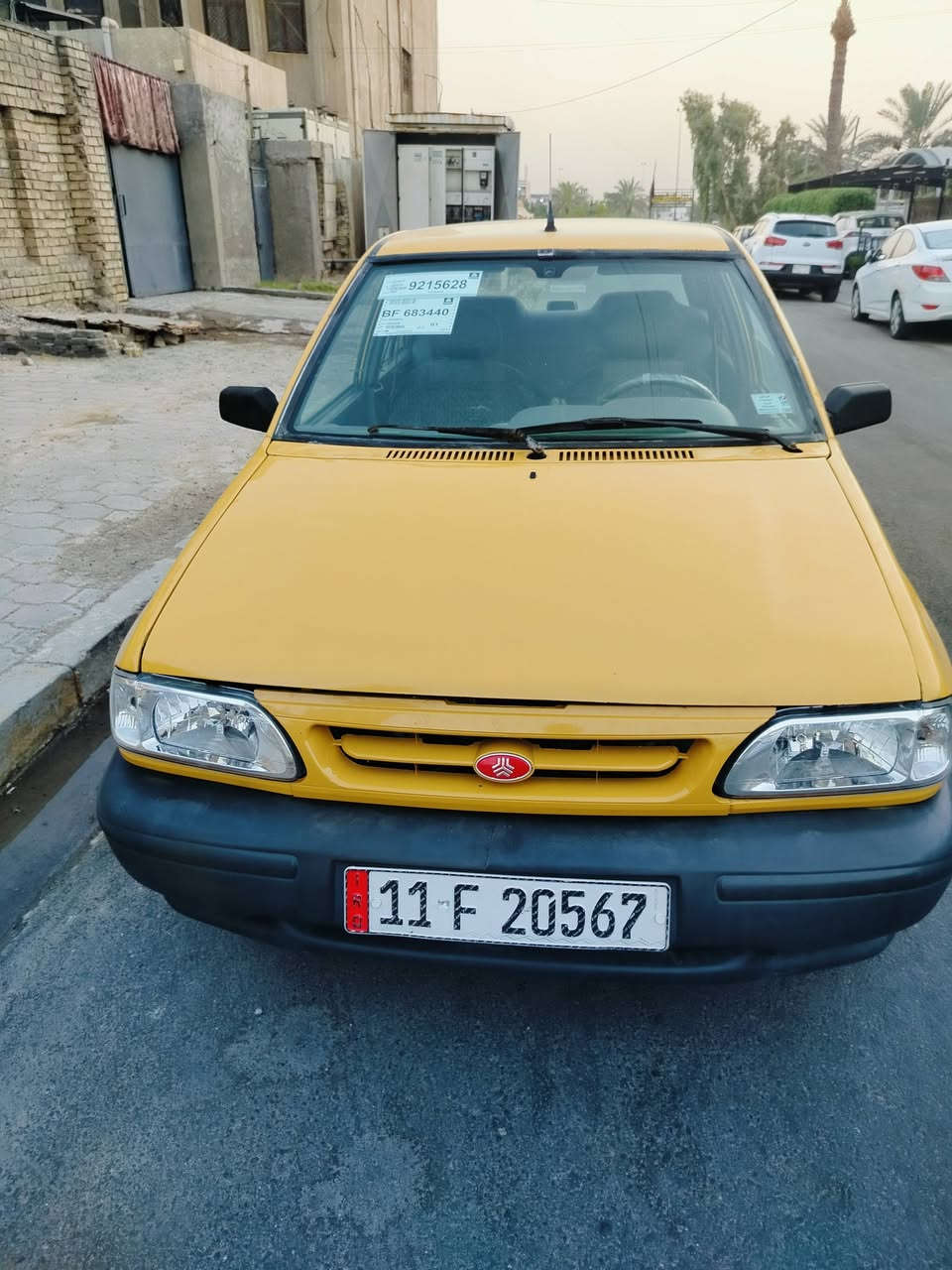 سايبه موديل 12 
مابيها لا ضربه ولا تبديل 
مكينة وگير خير من الله صدر جديد تخم تاير 
 جديد دوشمه جديده تبريد ثلج 
سنويه جديده هيئه مصفره 
عنوان بغداد 📍 مدينة الصدر 
رقم الهاتف ***********
