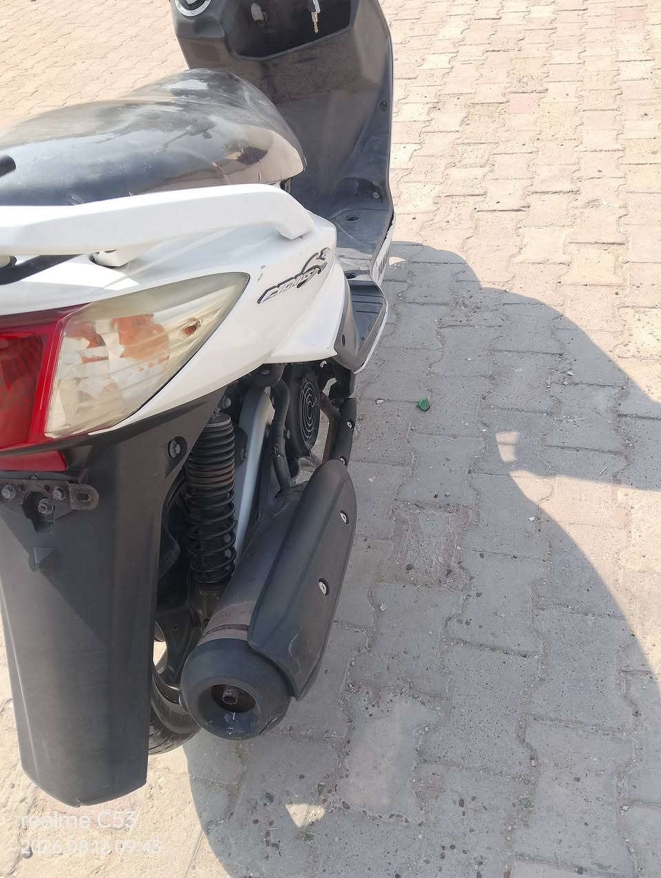 سكنس فحل ياباني طبق نفخ نوزل مال جناي اي نقص مابيها دراجه خير من الله رقمي *********** مكان غزاليه شارع الضغط السعر 9 ورقه بها مجال بسيط
