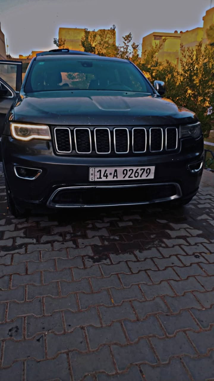 ياالله
السلام عليكم جيب كراند شيروكي فول سياره
خمسه راكب ٦ سلندر
بيه منضومه مال 14
Jeep Grand Cherokee 4Xe 2017
السعر 155 وبيهة مجال 
***********
واتساب وتصال 
الضرر : بابين الصدر ولوراه
المكان بغداد الشعله 
          حالة الايرباك : كلهن سليمات

#مواصفاتها

1.شاشه 

2.بصمه

3. تشغيل عن بعد

4.دمام خلفي

5.كشنات جلد

6.كشن السايق ميمري

7.كشنات كهرباء

8.صندوك كهرباء

9.حساسات خلفيه

10. قطع تبريد 

11.اشاير بالمري

12.رادار امامي

13.رادارات 360

14.ثلاث وضعيات قياده

15. بنوراما فتحتين

16. دمام فول 

17. نظام منحدرات

18. هيترات بالكشنات 

19.ويل كب كروم

20.لايتات لد

21.بكلايت لد

22.كشافات

23.بصمة ابواب

فول مواصفات 1/1 جاهزه مرقم بصره سنوية جديده تحويل مباشر
