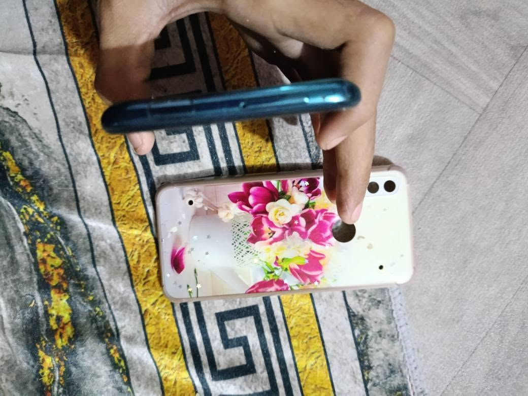 سلام عليكم Y9برايم للبيع مكفول برغي ما مفتوح بي شرط الفحص كلشي مابي مكفول السعر ٩٠ وبي مجال قليل مكاني البصره للاستفسار واتساب *********** البصرة, العراق
