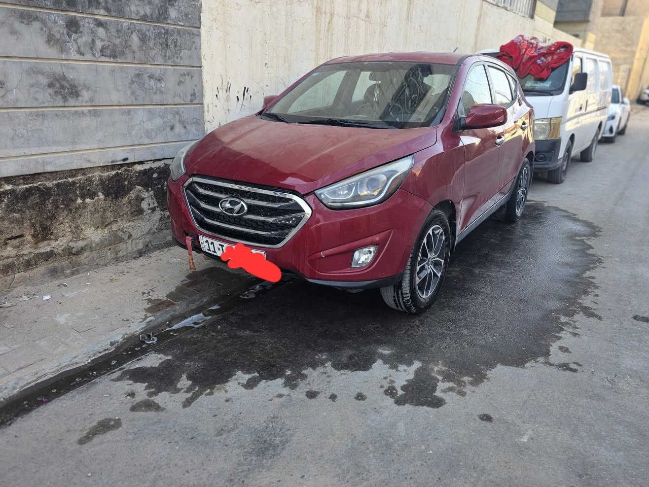 توسان ١٥ وارد امريكي رقم بغداد بسمي بيه بنيد وجاملغ منضومه تبريد جديده تخم تاير جديد باتري جديد ماشيه ١١٠ 
مكاني كربلاء طوريج *********** السعر ١١٥ بيه مجال
