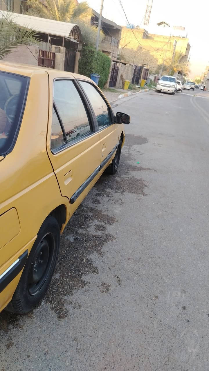 بيجو بارص 15 مكينه وكير وحداديه كفاله تبريد تدفئه شغال 
السياره لا تبديل ولا صبغ... السعر ٣٥

العنوان بغداد الحريه ***********

