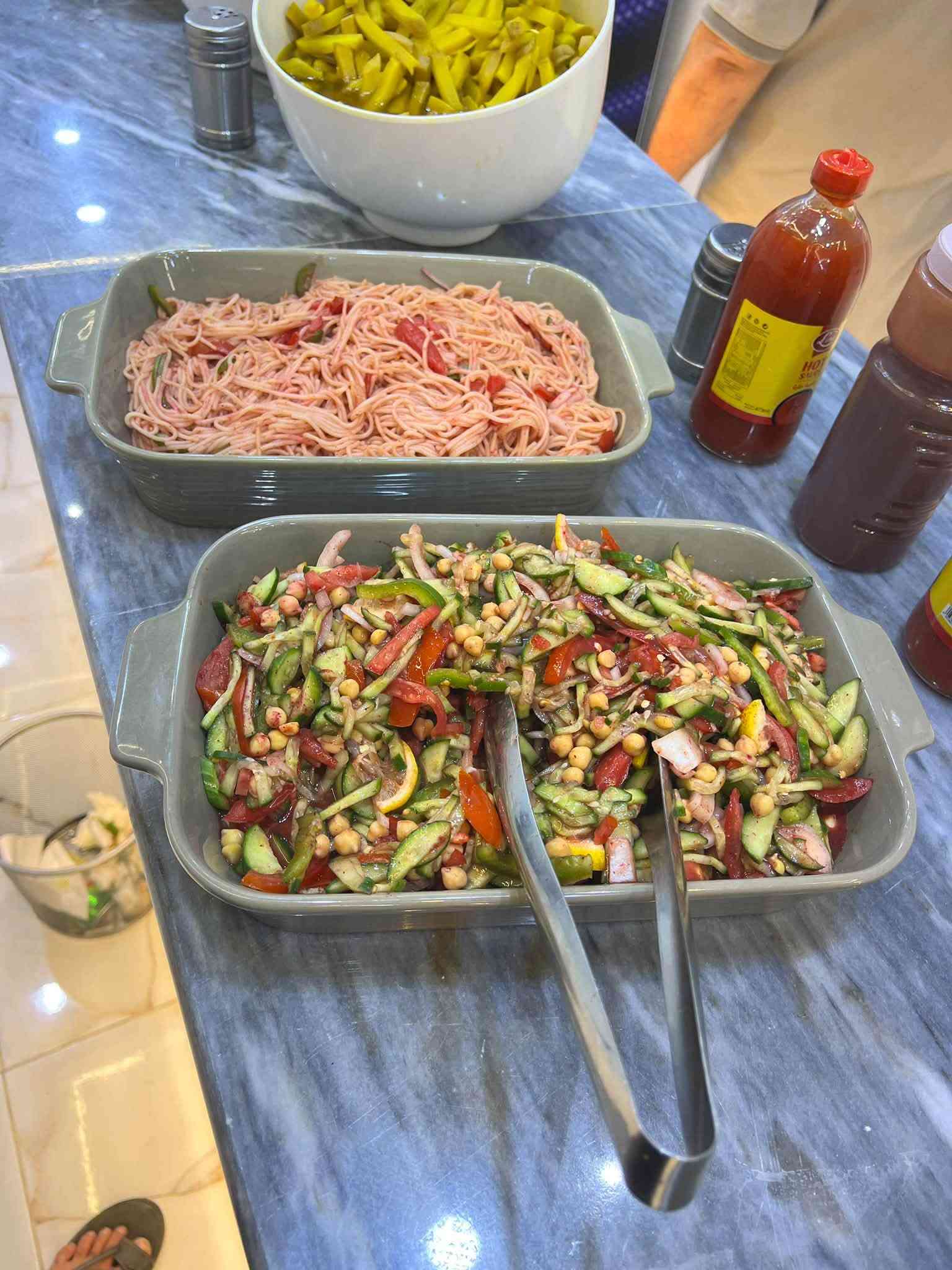 🥙 فلافل الساعة 🥙🕐
من أول لقمة… راح تعرف الفرق! 🤤🔥

🥙 فلافل مقرمشة وذهبية
🌿 مكونات طازجة
🥗 إضافات ونكهات على ذوقك
🔥 تحضير يومي وطعم أصيل
❤️ جودة نهتم بيها بكل لقمة

جوعان؟ 😋
لا تحتار… دگّت الساعة! 🕐

اطلب وجبتك وخلي يومك ألذ ❤️‍🔥

📍 مقابيل مدرسه البشير

‭***********‬

فلافل الساعة | وقت الطعم الأصيل 🥙🕐

#فلافل_الساعة #فلافل #مطاعم #أكل_عراقي #بغداد #أكل_لذيذ
