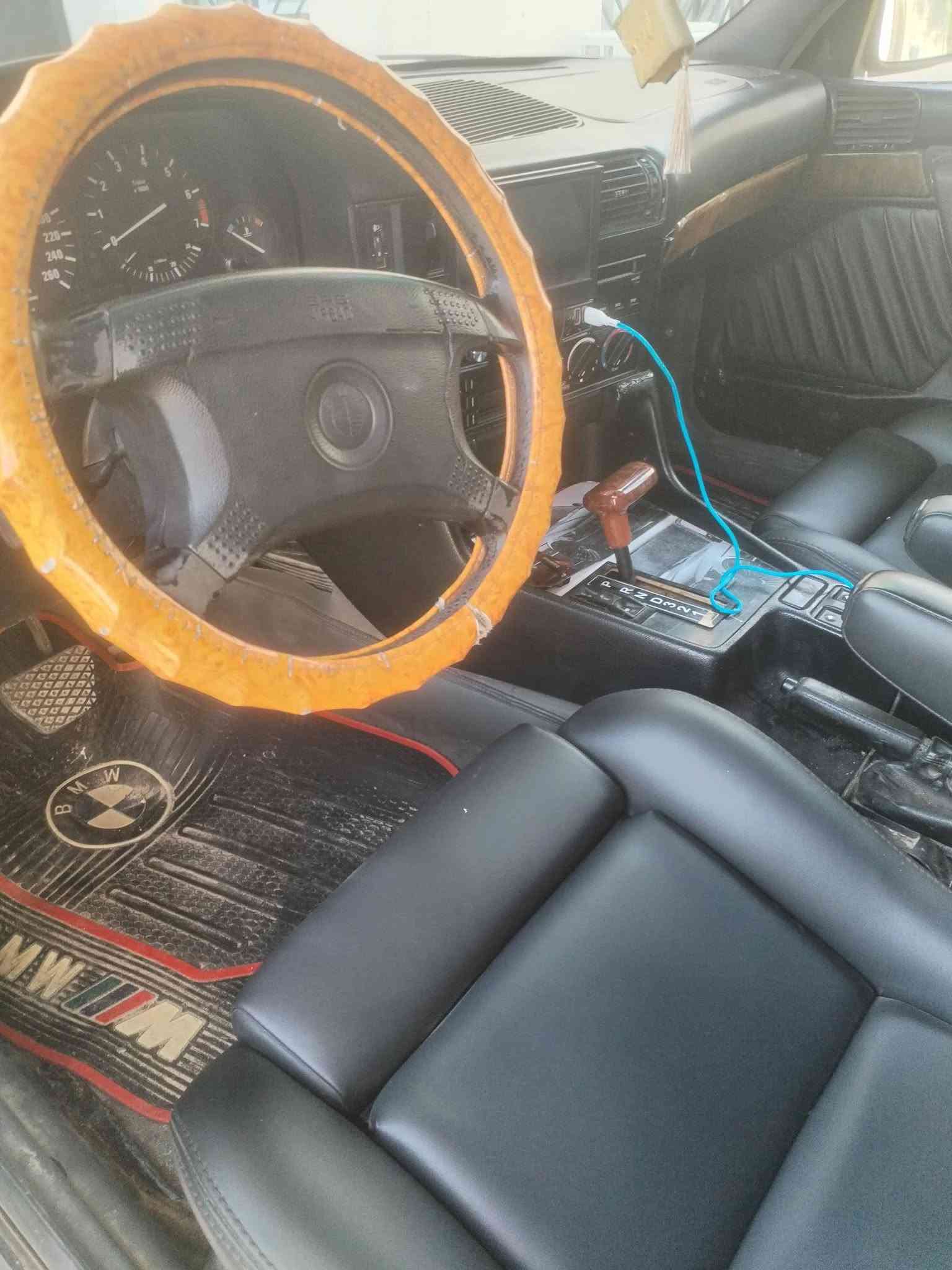 مكلف بل نشر
BMW 520
محرك مسكر عدل اكسل خفيف
كير محرك صدر اكسل طخم تاير كله جديد
تبريد ثلج كشانه تفئه تبريد سنتر الك بلادي يربكلت بل دشبول
بجم عريض سياره مانقصها برغي تريك شرط ٢٢٠
سياره احلا من صوره جديد صحبها متوزي عل بيعتها
خاص مغلق بيع فقط بيع فقط السعر ٥٥ وبيها مجال بسيط ابو ال ٥٠ لا تتصل رقم كربلاء دولي تحويل ثاني يوم
مكان السياره صلاح الدين بيجي هاتف *********** او وتساب

