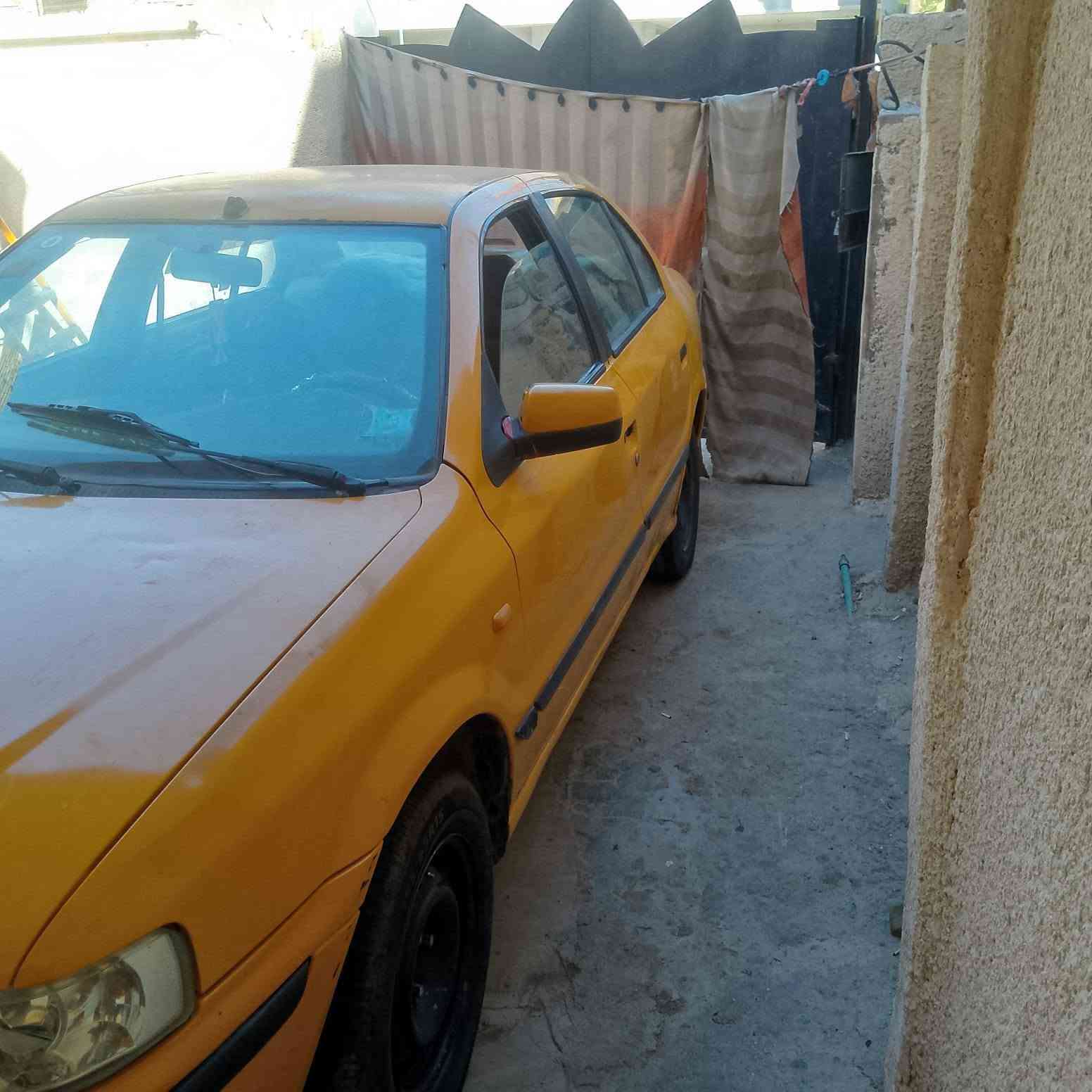 السلام عليكم سيارة سمند رقم انكليزي سنويه بسمي تنتهي سنه 2030كير مكينه خير من لله كهربائيات كله شغاله تبريد شغال منظومه جديدة شادها  بس كمبريسر فصل  سيارة جاهزة رقم بغداد سعرها20ورقه بكاني بغداد الكمالية ***********
