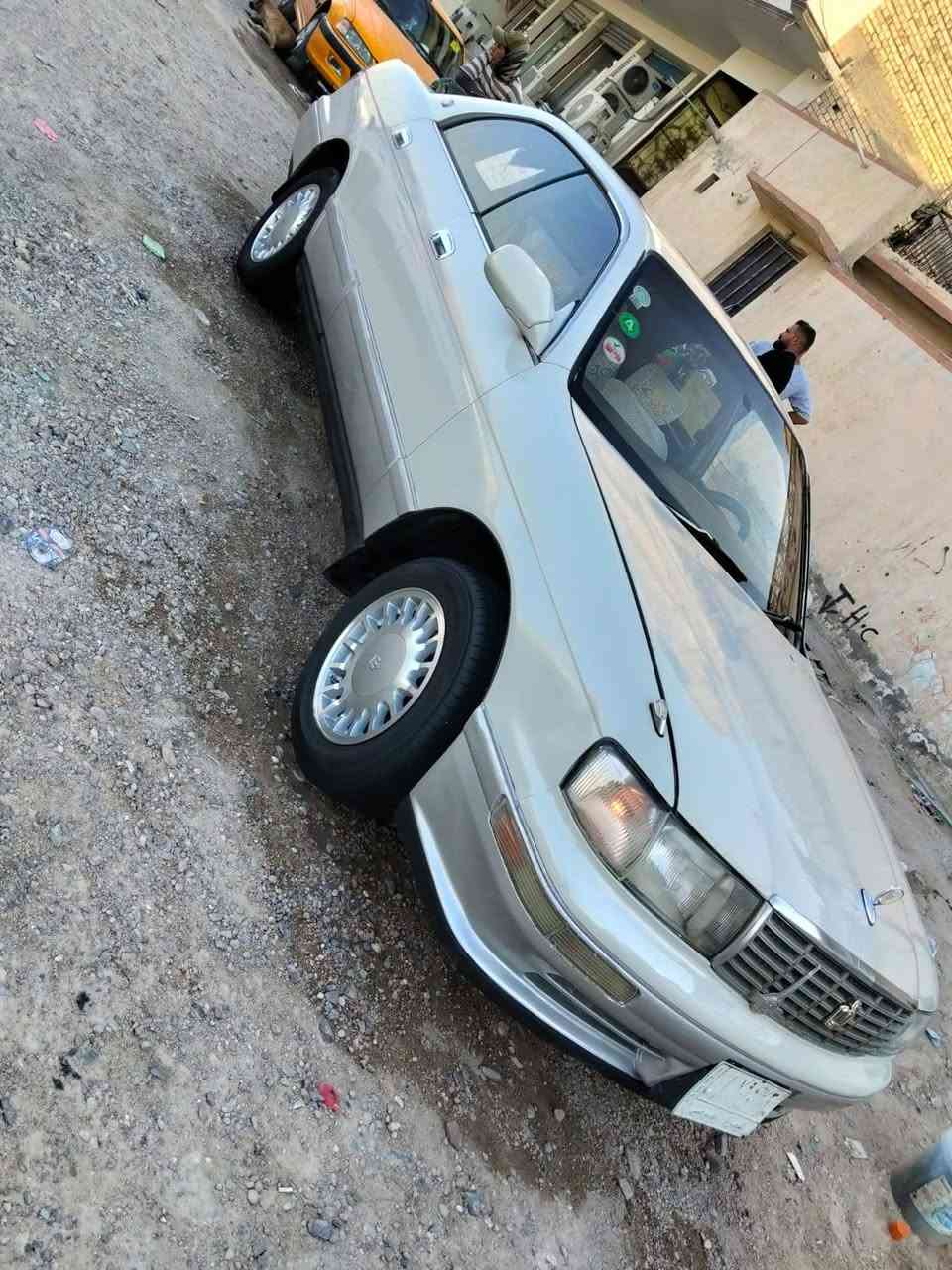 السلام عليكم بطه فصل للبيع رقم بصره اليف السياره بأسمي السياره (نقل جثه ) مكينه وكير جدد حداده جديده تخم تايرات كهربائيات شغاله كلها تبريد ثلج تحويل يمته ماتريد سعرها 37 مكانها بصره زبير هاتف ***********
