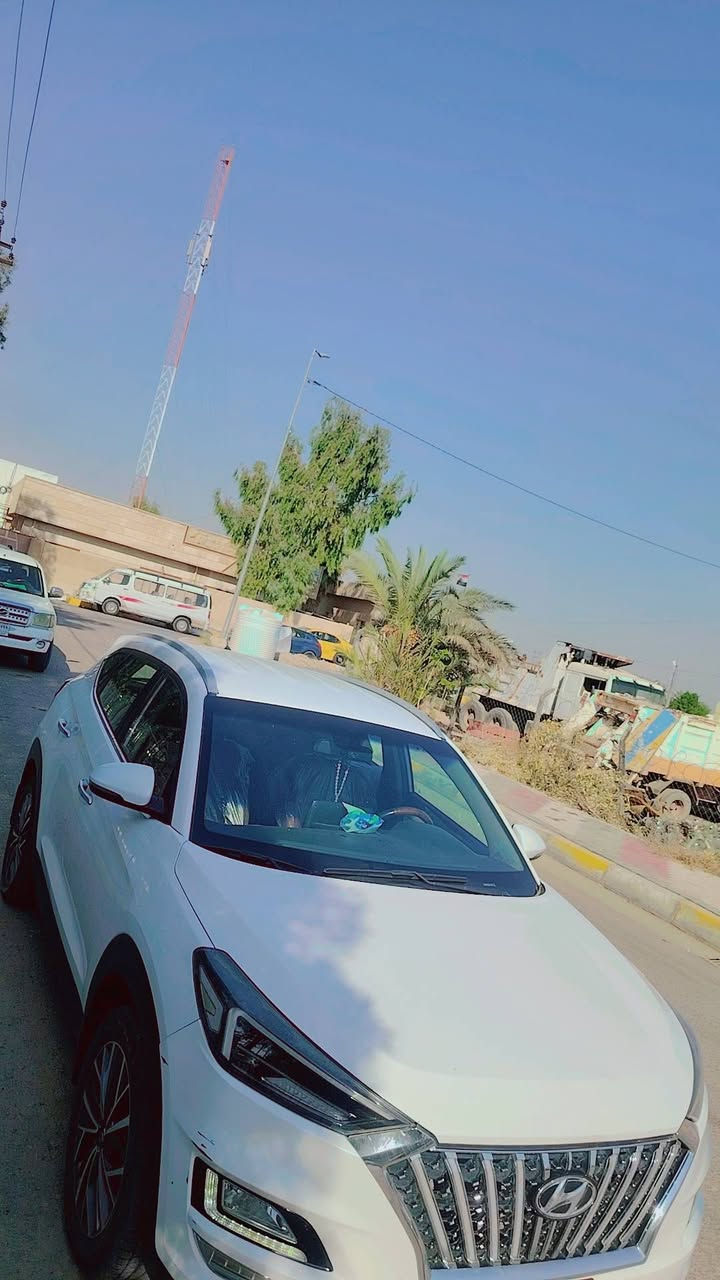 السلام عليكم
للبيع توسان مديل 2020 رقم بابل باسمي ماشيه 97 الف

صورها وسونارها موجود

سعرها 190 وبيها مجال
***********
