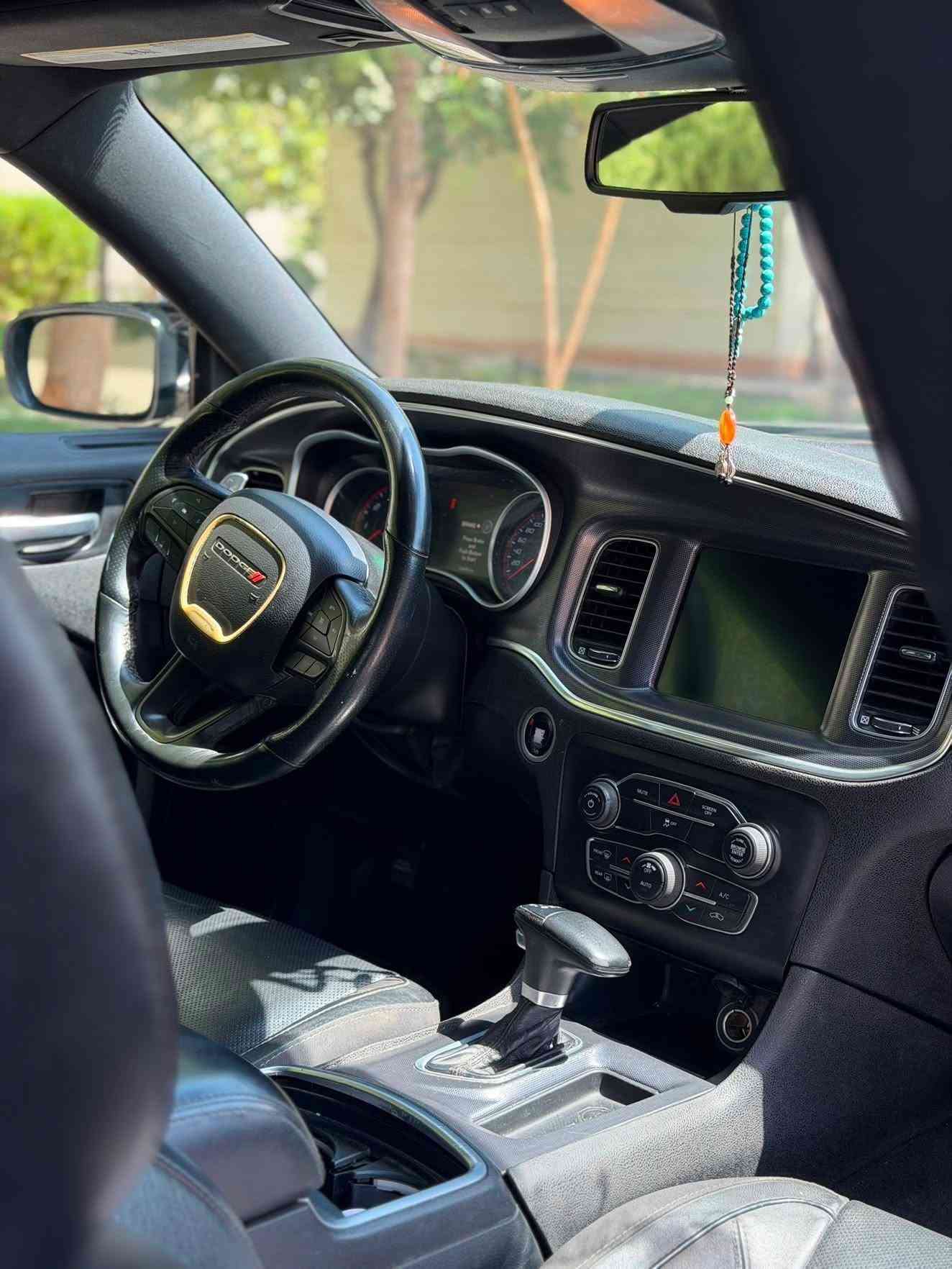 السلام عليكم
للي يدور شي مميز ومناسب 

جارجر 2017 SXT PLUS BLAKC TOP

وارد كندي كيج 260 

مكينة V6 3600 

لون مميز سمنتي

رقم شمالي اربيل الدولي 

سنوية وهزة جدد وبأسمي تحويل ثاني يوم

ماشية 85 

السيارة فول مواصفات 

فتحة 

شفتات ستيرن

تحكم ستيرن

ويل سكات حجم 20

شاشة جبيرة

تدفئة ومساج كشنات

كشنات كهرباء 

تبريد قطعتين

بلاجكتور امامي 

وبعد هواي مواصفات 

الإضافات 

جنح SRT 

سكوبات مري 

سكوبات مثلث

يدات اسود لامع

شفقة 

مطريات

السيارة كفالة من الصبغ بيها فقط 4 أماكن بارد صغار 

السيارة جاهزة وبدون مصرف

صدر جديد

ادامة جديدة

بوليش جديد

مكينة وكير كفالة

مكان السيارة كركوك

السعر 212 

الشراي يتصل *********** كركوك, العراق
