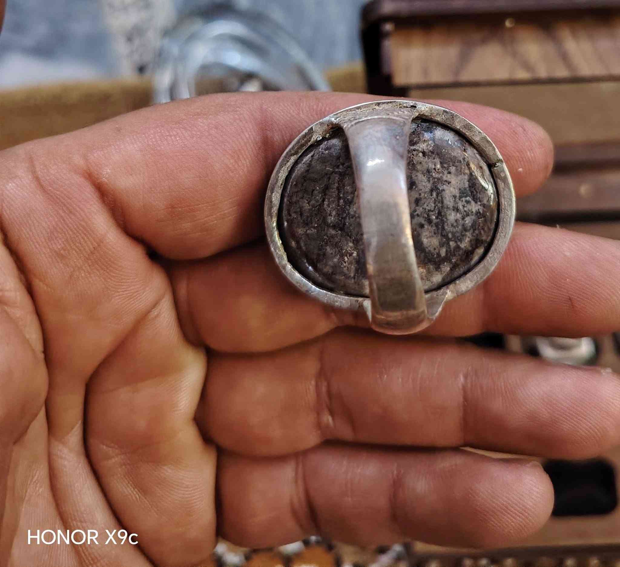 محبس نيشابوري • تفاحي • قديم