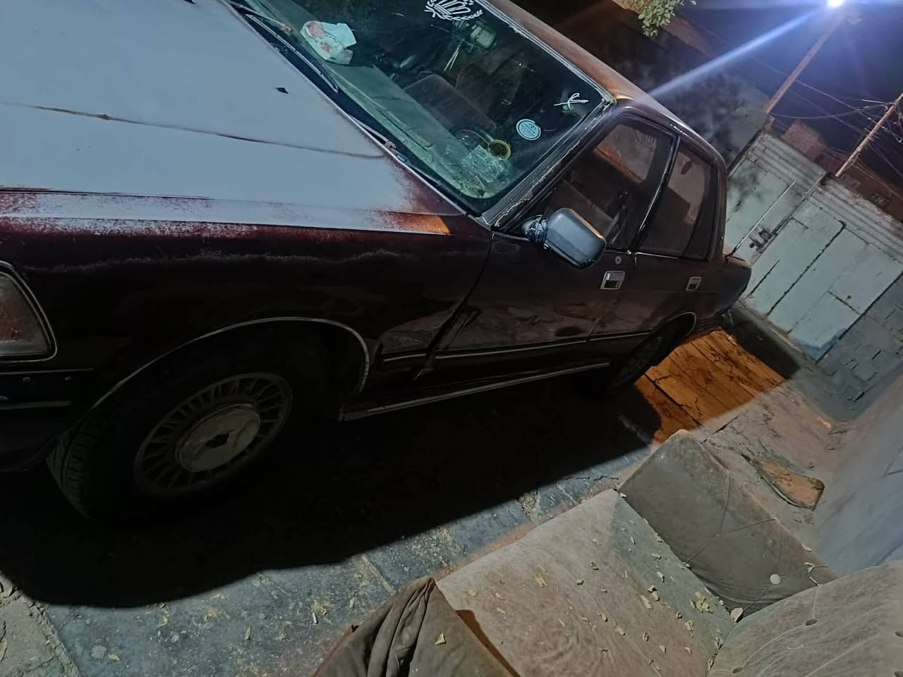 السلام عليكم شباب لبيع  سوبر سيدان مديل 90 سياره
محرك 3000مال راس الثور لاتنقيص ولاتبخير 
كير كفاله 
تبريد عاطل ماعرف شبي 
حداديه 50٪100
تخم تاير جديد 
كهربائيات كلهاا شغاله 
سياره  شوف العين كشرهاا جارد على البلاد 
السعر 45وبيهاا مجال لشراي حك الجيه فقط مكاني دوانيه مركز 
وهاذه رقمي ***********وبي واتساب 
رجاأ رجاأ الموشراي لايدخلي ولايراسل واذا سعرهاا مايعجبك اعبر المنشور اكو حته بل 18ورقه بلسوك  
واسف على الاطاله
