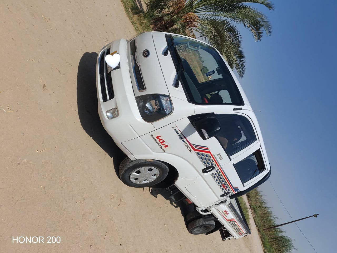 كيا دبل قماره 2020 رقم بابل 
سياره كفاله  ماشيه 190محرك ع شركه مامفتوح  كير اكسن تبريد ثلج
تحويل مباشر سعرها 133 مكاني بابل ***********

نص مكتوب في الصور:
- HONOR 200