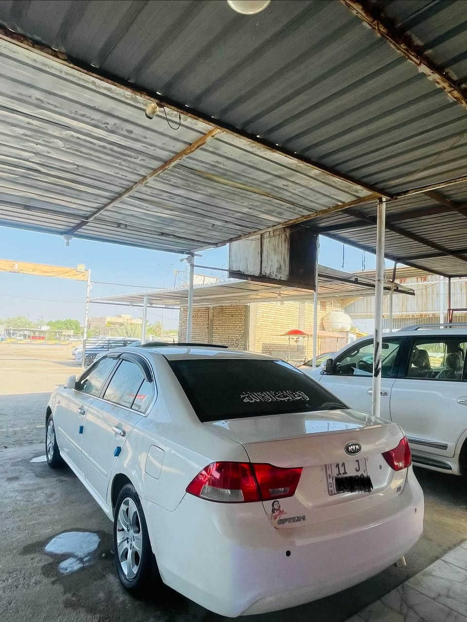 موديل ٢٠٠٩ • رقم بغداد • فتحة شاشه