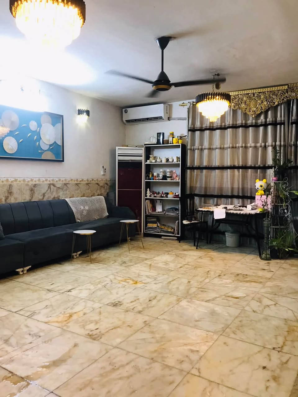 البلديات الصحفيين • ٢٠٠م • غرفتين