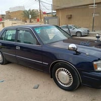 تويوتا كراون • راس ثور • موديل ٨٢