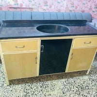 كاونترات • مستخدم نضيف • المنيوم