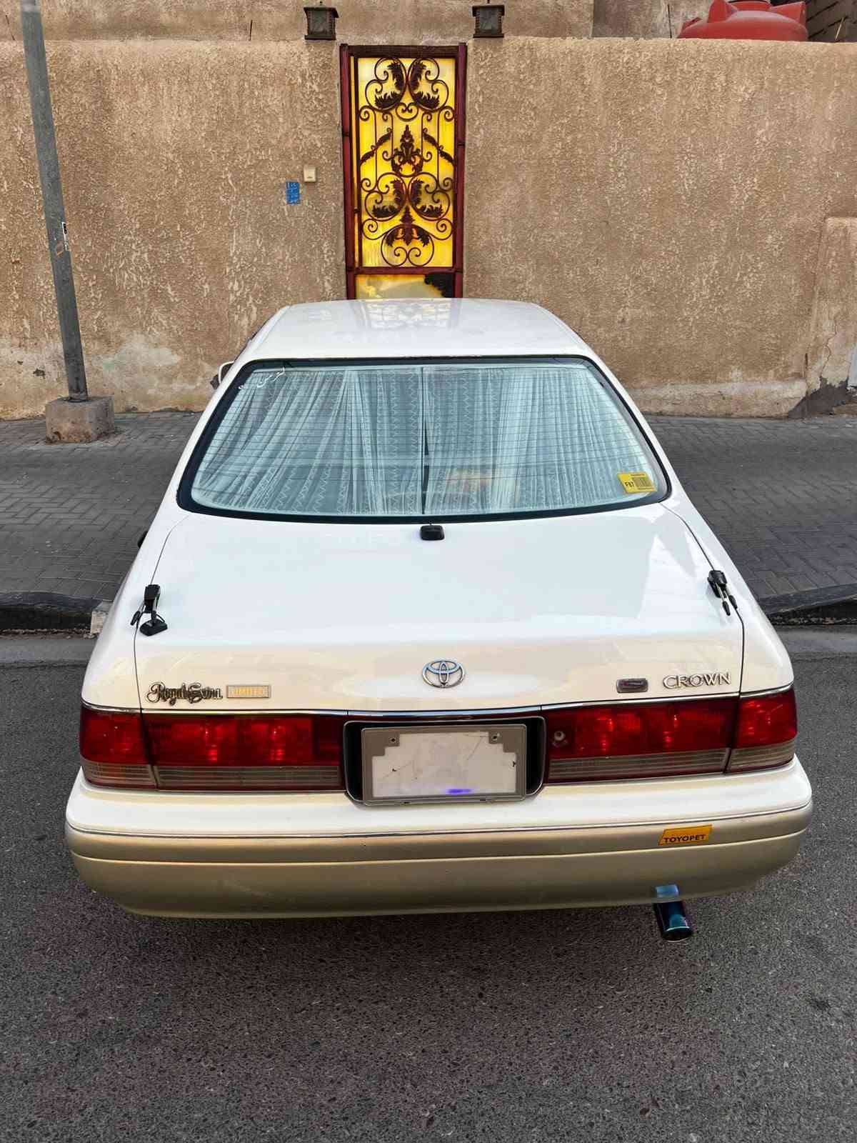 سلام عليكم كراون راس ثور للبيع موديل 1996كرستال اصل شاصي155سياره فول ماعده الفته كفاله كص ونقل وضربه مكينه كير 2500ففتي بل كارتون تبريد شرط ثلج 🧊 قطعتين كهربائيات كله شقاله كأمره خلفيه كشنات قطعتين كهرباء غرفته كله جديده  حداده كله جديده توه نافضه عله إيدي تخم تاير جدد برده خلفيه قطعتين رقم بصره نكليزي 14بسمي تحويل مباشر سياره جاهزه تاخذه
ربع ماذب عليه مكاني بصره قبله 
سعر 95ورقة وبهامجال
 اللاستفسار
 ***********
سلام عليكم كراون راس ثور للبيع موديل 1996كرستال اصل شاصي155سياره فول ماعده الفته كفاله كص ونقل وضربه مكينه كير 2500ففتي بل كارتون تبريد شرط ثلج 🧊 قطعتين كهربائيات كله شقاله كأمره خلفيه كشنات قطعتين كهرباء غرفته كله جديده  حداده كله جديده توه نافضه عله إيدي تخم تاير جدد برده خلفيه قطعتين رقم بصره نكليزي 14بسمي تحويل مباشر سياره جاهزه تاخذه
