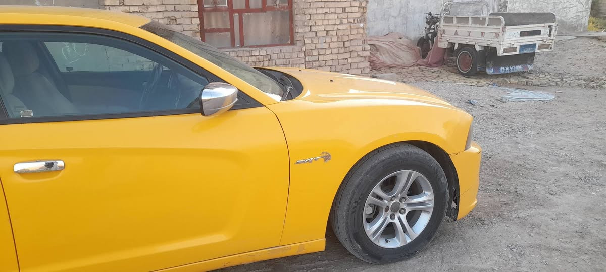 من رخصه أدمن جارجر كندي حادث بنيد وجاملغ الأيسر كير ماوس مكينه ١٨ تاير جديد حداديه ٩٥% منضومة لايت شمسي  تبريد صار ٥ إيام سويته كمبريسر جديد كوري راديترات جدد ثنينهن حماوم لاتوجد تدفئه خط نجف شطره مراوس اوبتيمه شرط صفره السعر للبيع ١٣٠ رقم بغداد سنويه نفاذ ٢٧ مداور مباشر ***********
