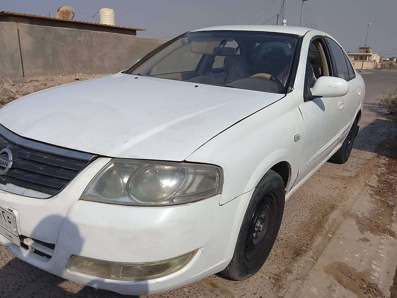 نيسان صني • ٢٠١٠ • ادوات