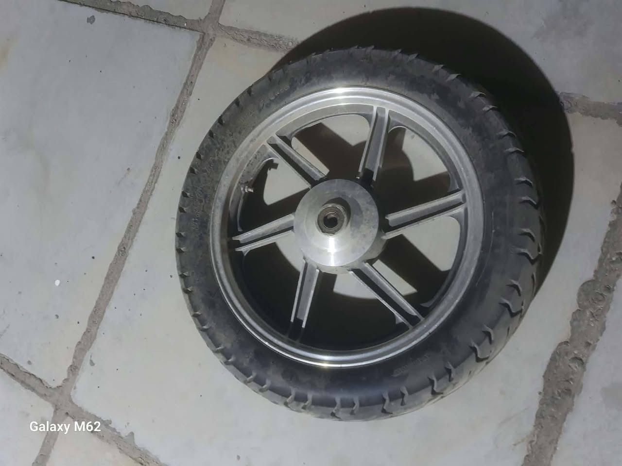 جالاكسي M62 • موبايل