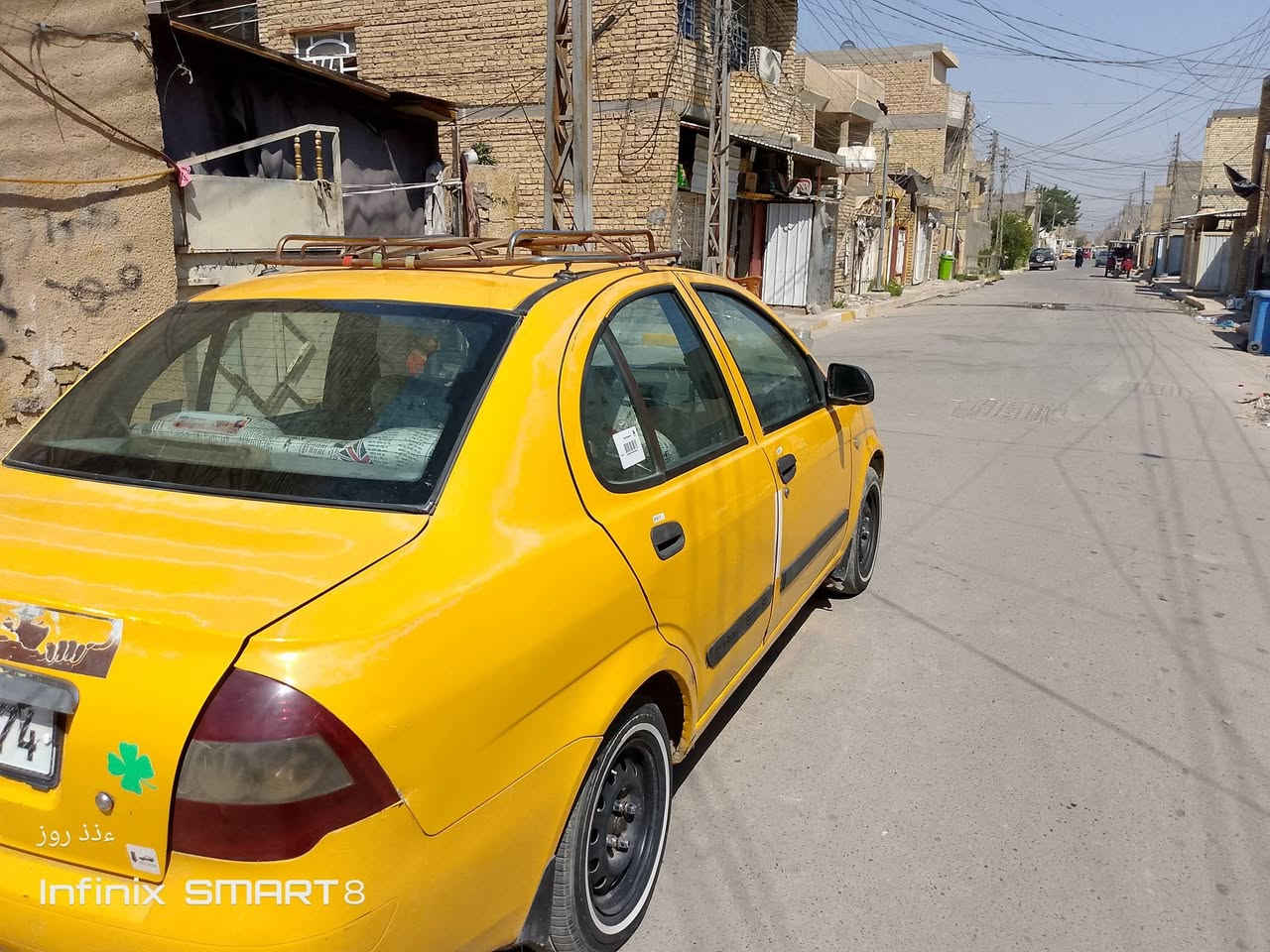 سيارة طيبة ٢٠١٥ للبيع سعر ٢٨ وبيها مجال

