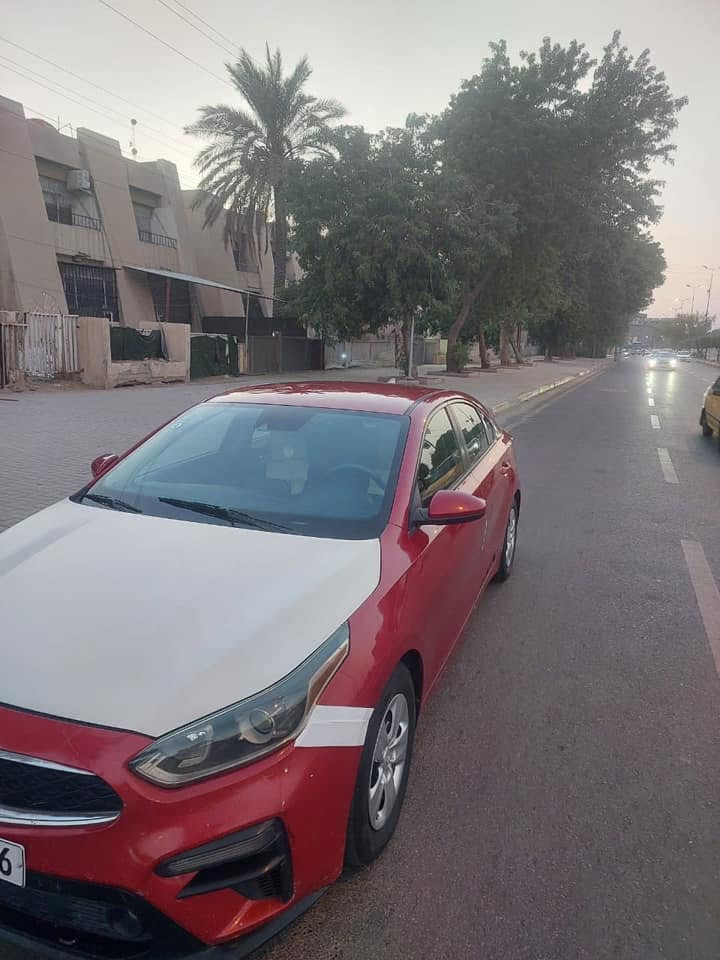 مرحبا 
سيارة فورتي وارد امريكي 
موديل ٢٠٢٠
الممشى ١٣٠ الف ميل 
محرك ٢٠٠٠ دوش
الگير AT 
سيارة نظيفة وعملية جداً وممتعوبة 
تبريد تدفئة محرك حدادية وگير كله مكفول ..
الحادث دعامية وشبر من البنيد 

السعر ١٢٥ ورقة 
للتواصل والاستفسار 
+964 771 810 5596
