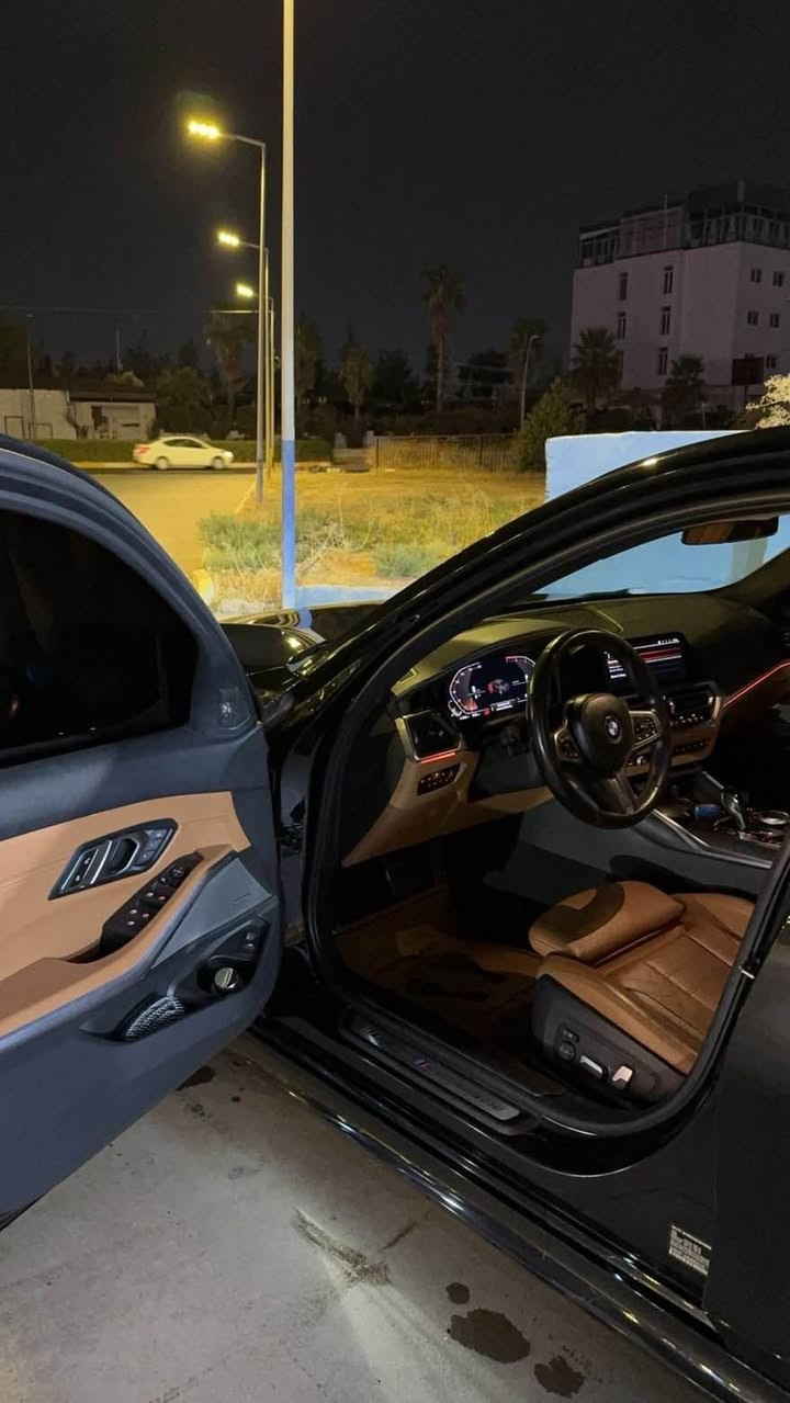 BMW 330i 2021 M package فول فول موصفات اخير 
  70,000 mile 
گير +محرك  + راديتر +  كله بشرط 

ضرر  السيارة : فقط بوند 
ربع جاملغ صبغ   و شاصي واحد بي سحب خفيف 
ارباگ  برده وسكان  دشبول طاك
السيارة بدون نقص جاهزه  

فـــــول مـــواصـفــات ١/١
داتاشو 
اكزوز رياضي كامل ٣ وضعيات 
سترين   
شاشة دشبول ديجيتال ( M 3 )
گير كريستال 
اربعة ابواب بصمة
تشغيل عن بعد
هاند بريك بصمة 
مرية شفط كهربائي 
ويل m بلادي
داخل قيسي 
(𝐀𝐮𝐭𝐨 𝐒𝐭𝐚𝐫t)
(𝐀𝐮𝐭𝐨 𝐒𝐭𝐨𝐩)
تحديد سرعة
Car play & android auto 
كاميرا خلفي حساس‎
رادار امامي (تحديد مسار) 
رادار جانبي  (نقاط عمياء)
رادار خلفي (التحذير من الاصطدام)
حساسات امامي
حساسات جانبي 
حساسات خلفي 
كشنات جلد 
سلايت 
كشنات كهربائي
كشنات خزن+ميموري 
تحكم ستيرن  + شفتات M
تبريد مركزي 
لايتات ليد وعدسة زينون 
بلوجكترات ليد زينون 
وبعد هواي مواصفات اخرى…
السيارة جاهزة ومرتبة ومميزة بدون مصاريف 
هزه فحص سنوية جديد بأسمي تحويل مباشر 
تفاصيل اكثر الاتصال علی رقم  التالي‏ السعر 228$ و بيها مجال بسيط 
    *********** أربيل, العراق
