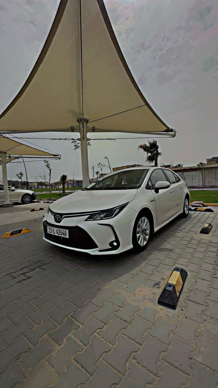 ♦️️تويوتا كورلا     ( 2023 )
فتحة سقف، جلد اسود اصلي، دركة خياط، مسند وسطي متحرك. 

السعر  ( 128 ) 

المواصفات 👇

🔵محرك 1.8 لتر VVT هايبرد
🔵كير بوكس اوتوماتيك 6 سرع 
🔵تشغيل ذكي ( بصمة ) 
🔵شاشة apple car play and android auto
🔵كامرة خلفية دوارة 
🔴رادار تحديد مسار ومانع تصادم ‼️
🔵 دشبول ديجتال 
🔵تبريد قطعتين 
🔵 فتحة سقف ( سلايد روف )
🔵 لايت أمامي وبروجكتر  LED ‼️
🔵 بك لايت LED‼️
🔵 تحكم ستيرين 
🔵 اوتو لايت
🔵 اوتو هولد
🔵 نظام ABS 
🔵هاند بريك كهرباء 
🔵نظام التحكم بالانارة الخارجية

🔵كرسي كهرباء ٣ حركات 
🔵قبضة مقود جلد 

🔵حساس ضغط الاطارات
🔵 وضعيات قيادة 
🔵مانع انزلاق 
الاستفسار  اتصال فقط 
(***********).  
 علمن السياره اقصاد 
سياره كفاله عامه من الزلغ فقط طخه خشم البنيد فقط ع كد صبعين فقط ….
