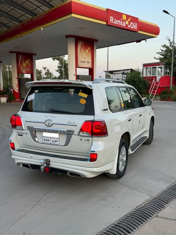 TOYOTA LAND CRUISER 2011 GXRI V6📦⛓️
قه پات مواسه فاته لە مۆدێلی خۆی
فیتێمی ستێنیە فولل مواسە فات. ٨ ئێرباگ
کوشن جلدی پاقلاوەیی  و کوشن کارەباییە
سڵاید و بەسمە و سەلاجە و کامێرایە 
چوار تایە و ویلی لۆکی لە ژێرە
سپێری لۆک 
کامل زینۆن بە بلاجکتۆرەوە 
سە یارەکە بێ مەسروفە چرکەی تیا نیە 
بەناوی. خۆمەوەیە 
کوشنو و سوکان و بە رە سەقفی لۆک لۆکە
گیرومەکینە ی برخوی لێ بانەدراوە، بەشەرت
دەبڵ ئەکسل کامل مەزبووت. 
وەک بۆیاخ:یەک بستی بۆیاخ هەیە لەسەر بۆنیت
٦٤٠٠٠کم حەقیقی ڕۆشتووە بەشەرتی ١٠٠ کۆمپیتەر
و فیتەر ،لە ٢٠١٤ەوە لای خۆمە 
سەیارەکە هەتا حەزبکەیت جوان و لۆک ماوەتەوە
بۆ سعری نامە بنێرە یاخود پەیوەندی بکە.

📞***********📞
