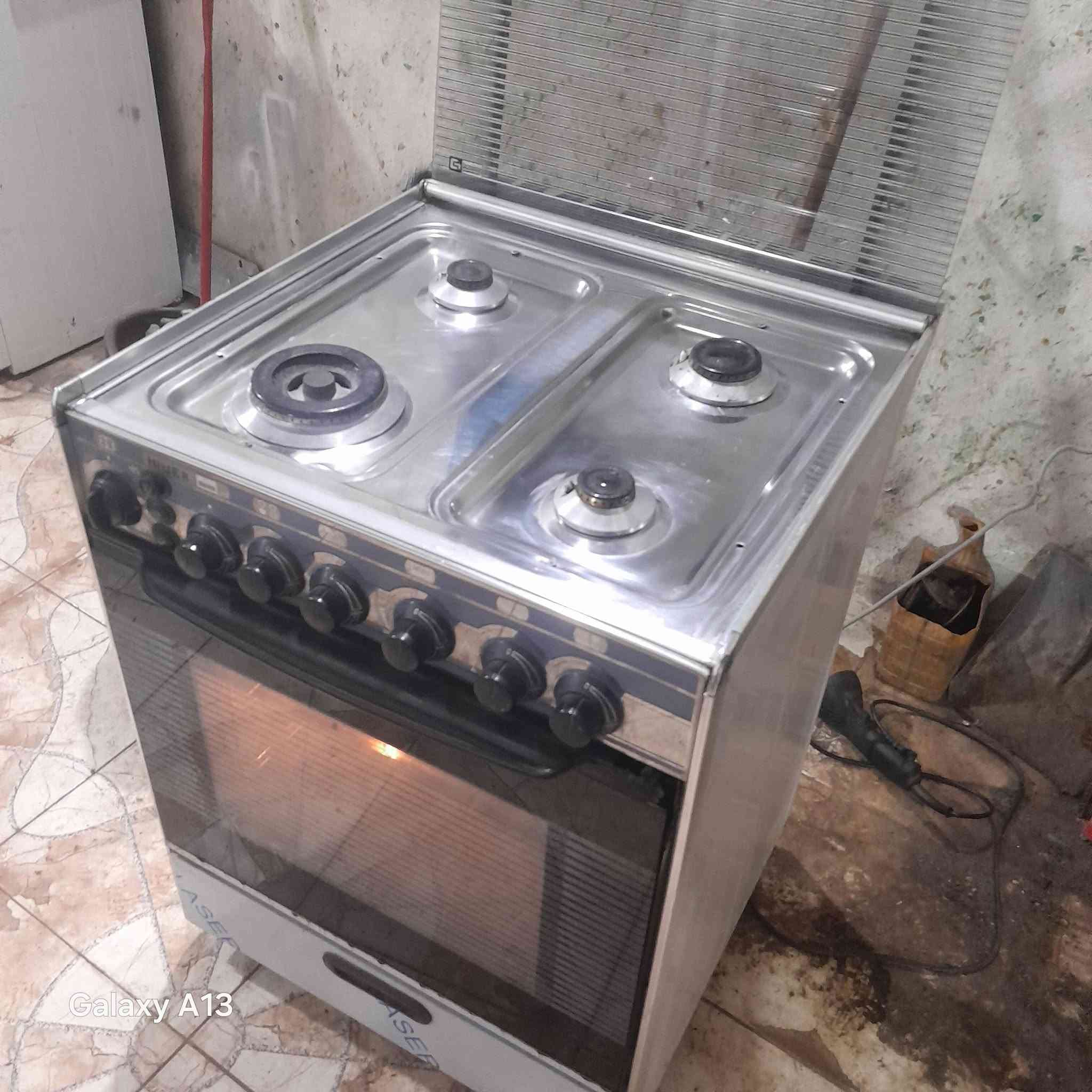 يالله طباخ تكنوجاز مصري استيل باب اول استعمال شهر كهربائيات كوله شغاله شرط برغي مامفتوح بي حتى لزك الشركه مامفتوح واتساب مازنجر موجود ***********
