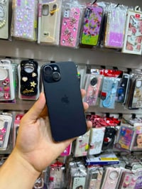 آيفون 15 • ١٢٨ • بطاريه ٨٧٪