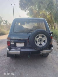 موديل ١٩٩٩سنويه٢٨تحويل ثاني يوم سياره جاهزه مكينه بطه ٣ونص كير مكينه ج...