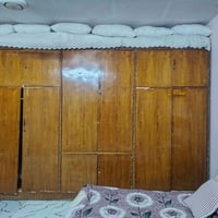 كاونتر • ٦ أبواب • بحاجة تصليح
