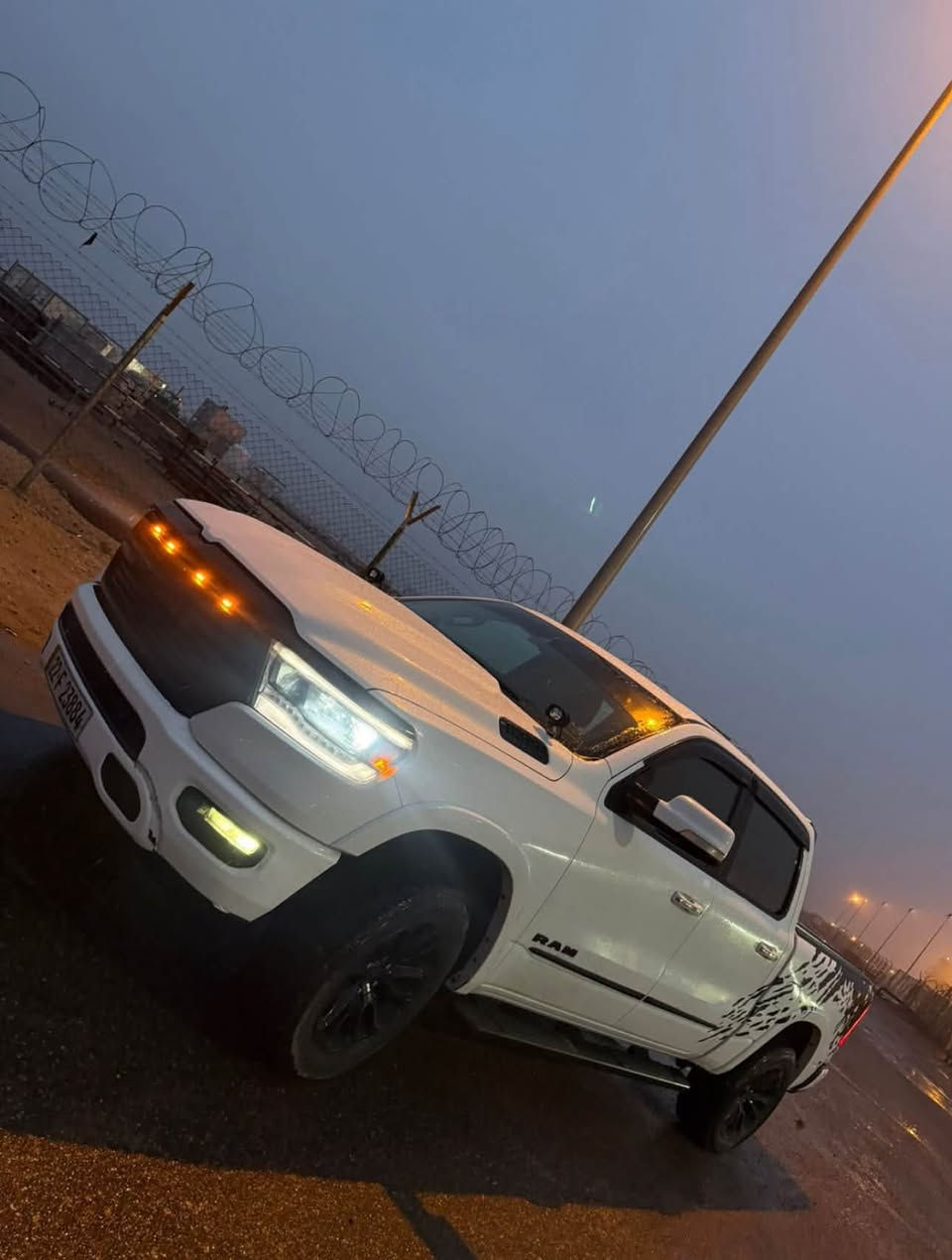 رام لارامي للبيع
فقط جاملغ  ايمن بدون صبغ بدون ايرباك بدون
لغد بدون شاصي

***********
310$

المحرك 5700 تنفس طبيعي 8 سلندر هيمي
بجم امامي زينون بلادي عالي ناصي
نقاط عمياء بالمراية

ترحيب ذكي
بكلايت LED بلادي

شاشه كبيره ( تيسلا) للتحكم بوضعية السياره 

بانوراما

هاند بريدك  بصمه
جامله خلفيه كهرباء
مرئات جانبيه كهرباء
بصمة تشغيل ودخول ذكي
تشغيل عن بعد
باب البدي كهرباء او يدوي حسب الرغبه

مقاعد تدفئه وتبريد
مقاعد كهرباء
منافذ USB امامي خلفي
ليد نهاري 
المرئات الجانبيه طي
داخل جلد
اشاير بالمرري

بجم زينون بلادي+ بكلايت LED
المرئات الوسطيه كهرباء ( تعتيم) 

الإضافات 
سابيدر خلفي
سبيرات 
غطاء بنيد سلايد 

منظمة غاز 140 لترا ايطالية 
دوسات جانبية 

ترفيع 2 انج
