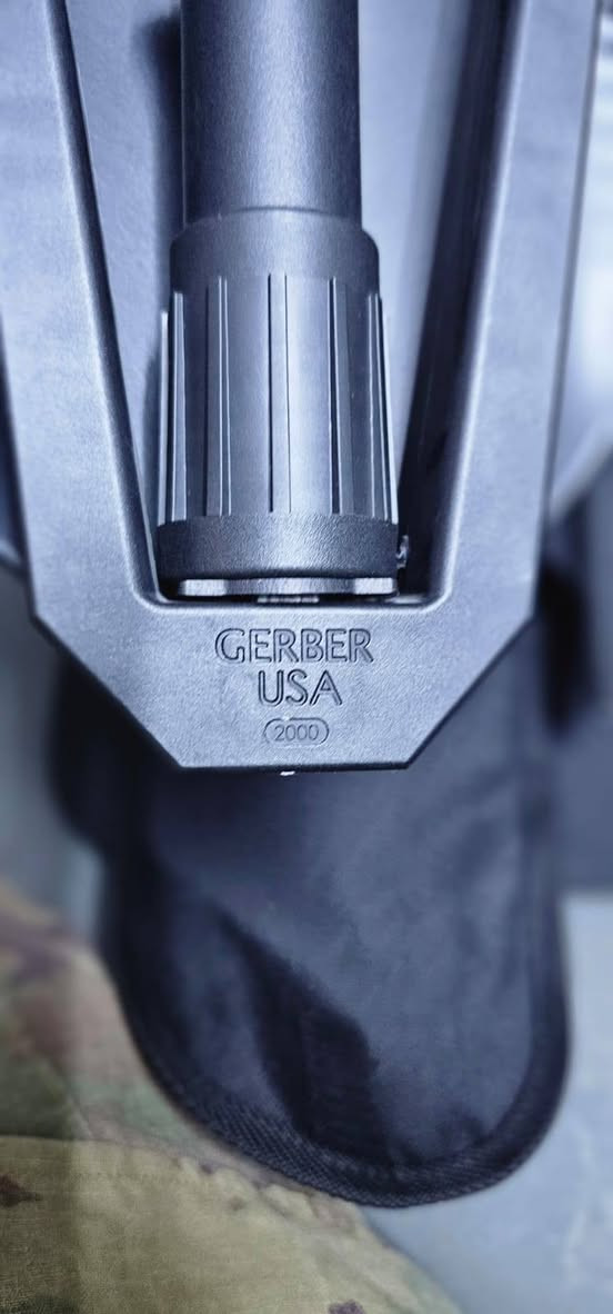 حقيبة أدوات النجاة من شركة Gerber، وهي مصممة لحمل أدوات متعددة للمغامرات الخارجية.
بغداد مدينة الصدر توصيل ماعندي ***********
