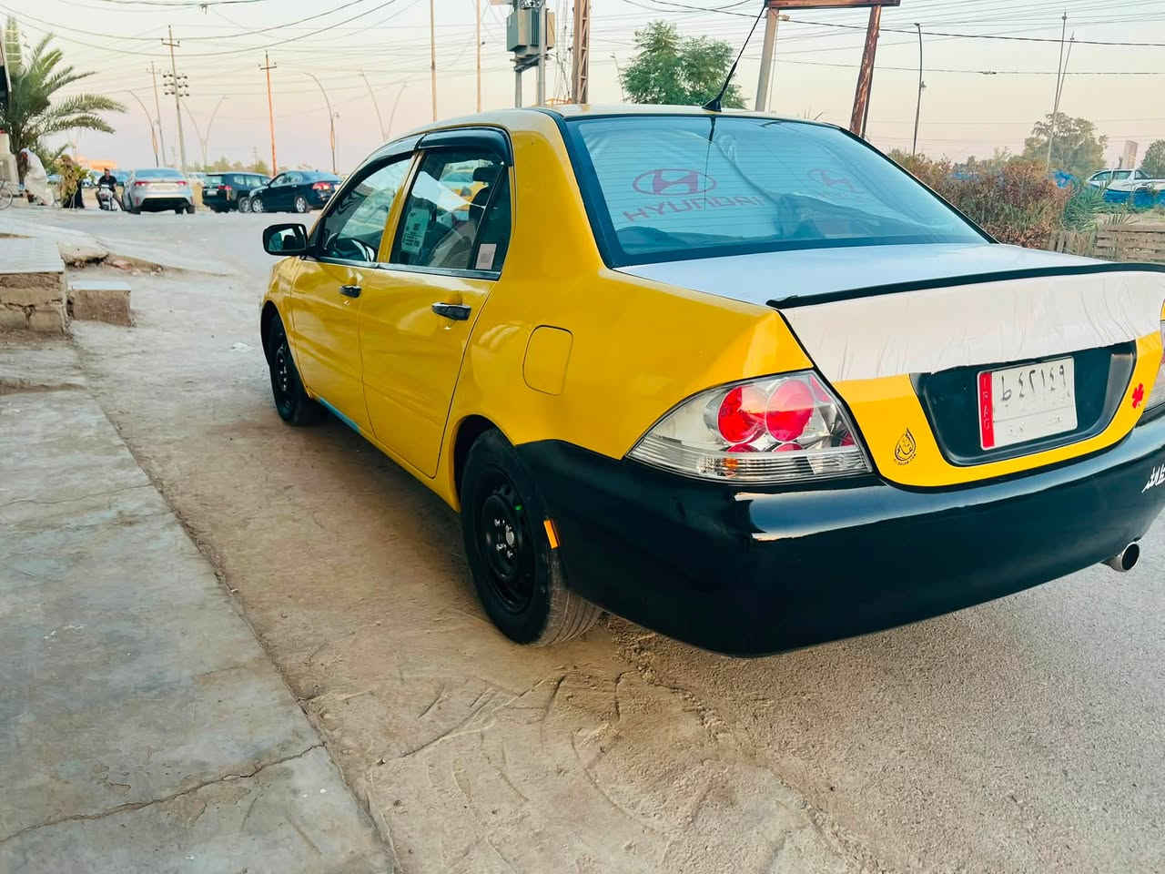 يالله السلام عليكم لانسر موديل 2009 كير اوتماتيك رقم بغداد بسمي مكينه 2000 لاصرف ولابخار خير من الله صدر امامي خلفي تايرات تخم مضومه زنون داخلها كامل شاشه مسجل سعر 62 وبيها مجال الشراي مكاني ديالى طريق دلي عباس ***********
