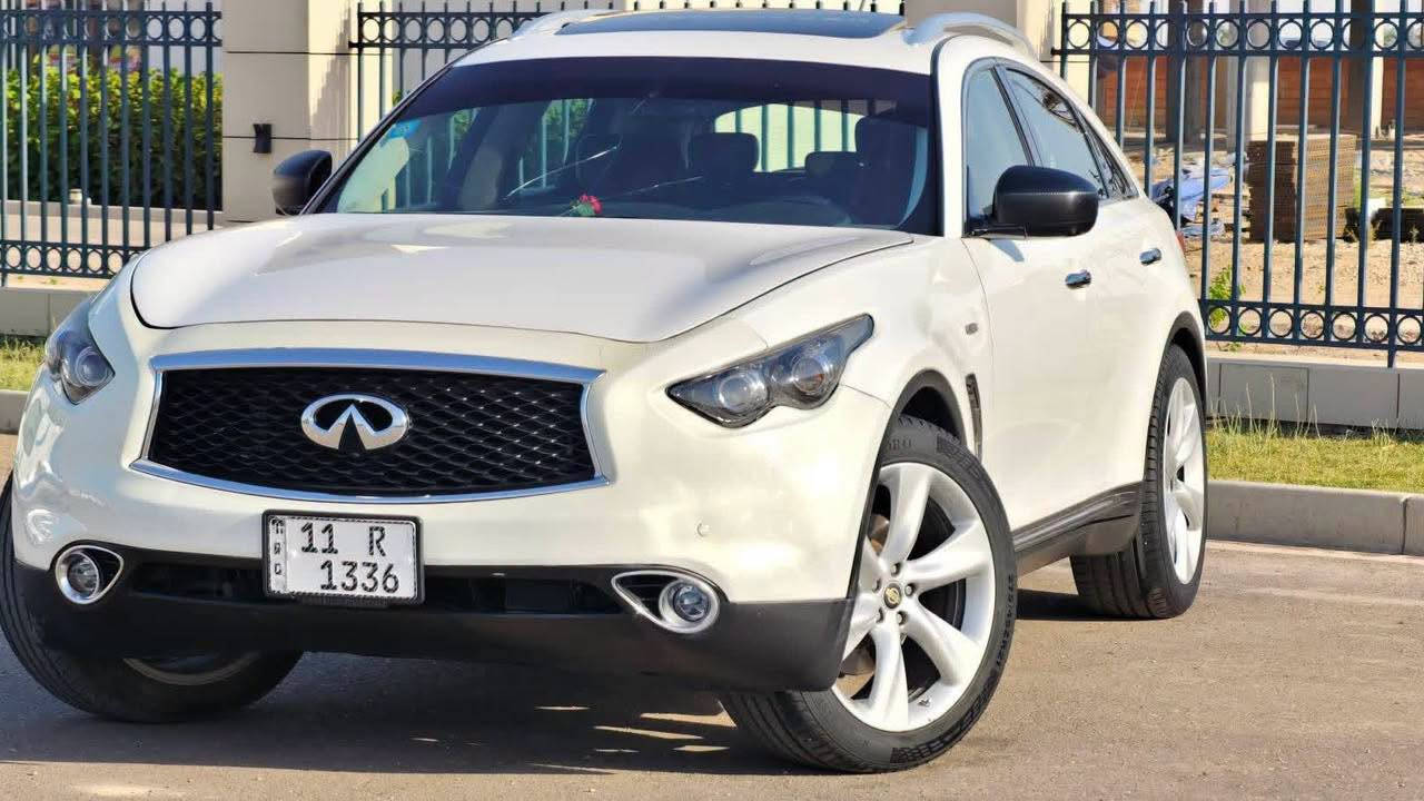 انفنتي FX50S • ٢٠١٢ • كاميرات ٣٦٠
