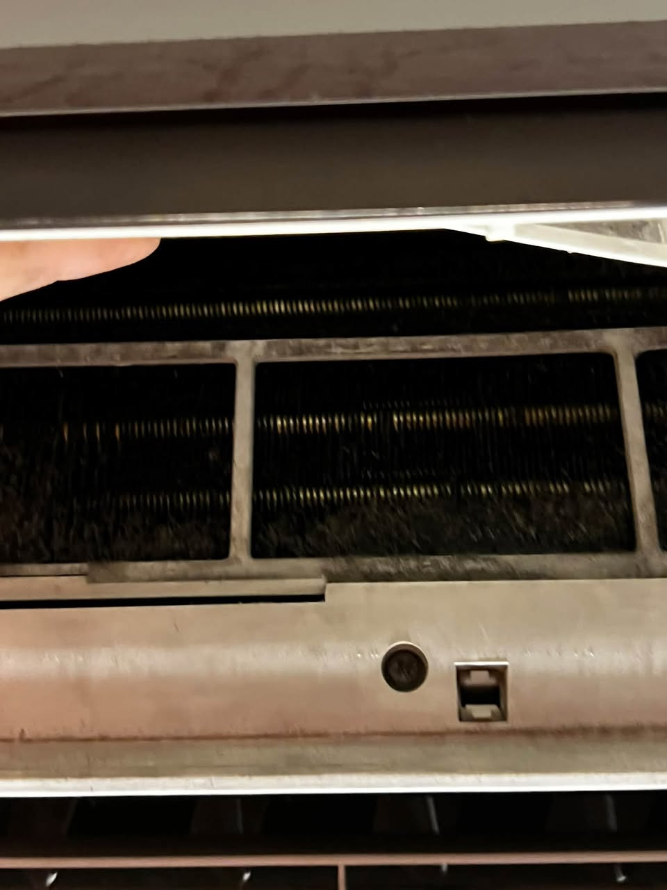 سبلت للبيع من نوعيه الحافظ
السبلت شغال  
الغاز مالته ٢٢ 
سبلت يشتغل فقط تبريد 
السعر ١٧٥ وبيه مجال  
الرقم ***********
الموقع بغداد حي الجهاد الشارقه
