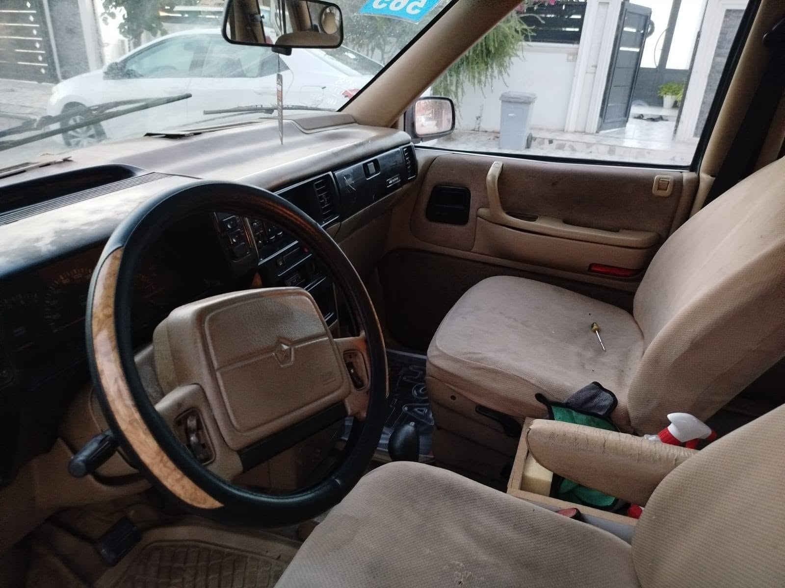 كلايزر موديل ١٩٩٢ محرك وكير كامري تبيرد شغال كير اوتوماتيك سيارة جاهزة طاير جديد صدر امامي وخلفي جديد سنوية مشروع وطني وكوبون بانزين موجود بدون ضرر بدون صبغ كله بلادي سعر ٤٢ ومجال عنوان كركوك شوراو ***********.......*********** كركوك, العراق
