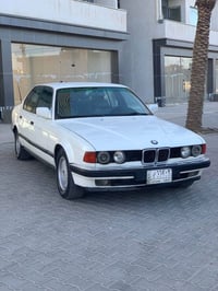 بي إم 730i • جير اوتوماتيك • تكييف ثلج