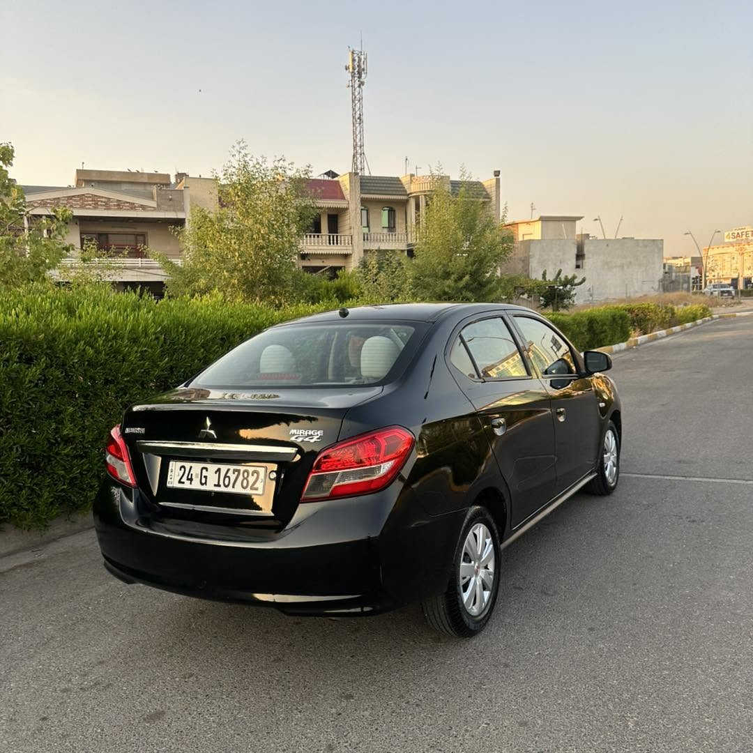 میراج ٢٠١٩
کلین تایتل بێ بۆیاغ 
 سەیارەیەکی تا بڵێی پاک و خاوێنە 
تێبینی چەند دنکێک تەزرەی خەفیفی هەیە 
جەمپێکی خەفیفی پێشی هەیە 
گێر مەکینە تەبرید بەناوکردن بەشەرت

نرخ داوا بکە لە کۆمێنت راستەوخۆ پێت دەگات 
ژمارەی خاوەنی ***********
