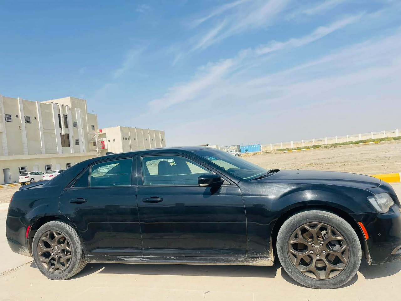 كرايسلر 300 • ٢٠١٦ • رقم ذي قار