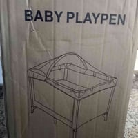 سرير اطفال • نظيف • بدون تلف